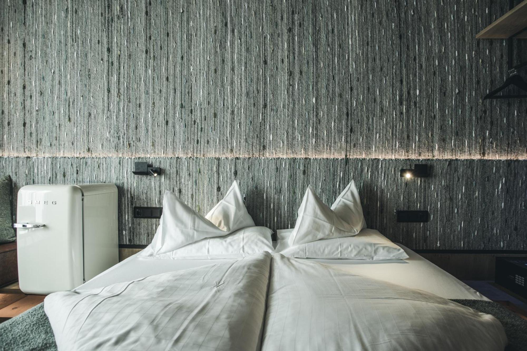 Hotel Arlmont 4 Stern Superior St. Anton am Arlberg Rom bilde